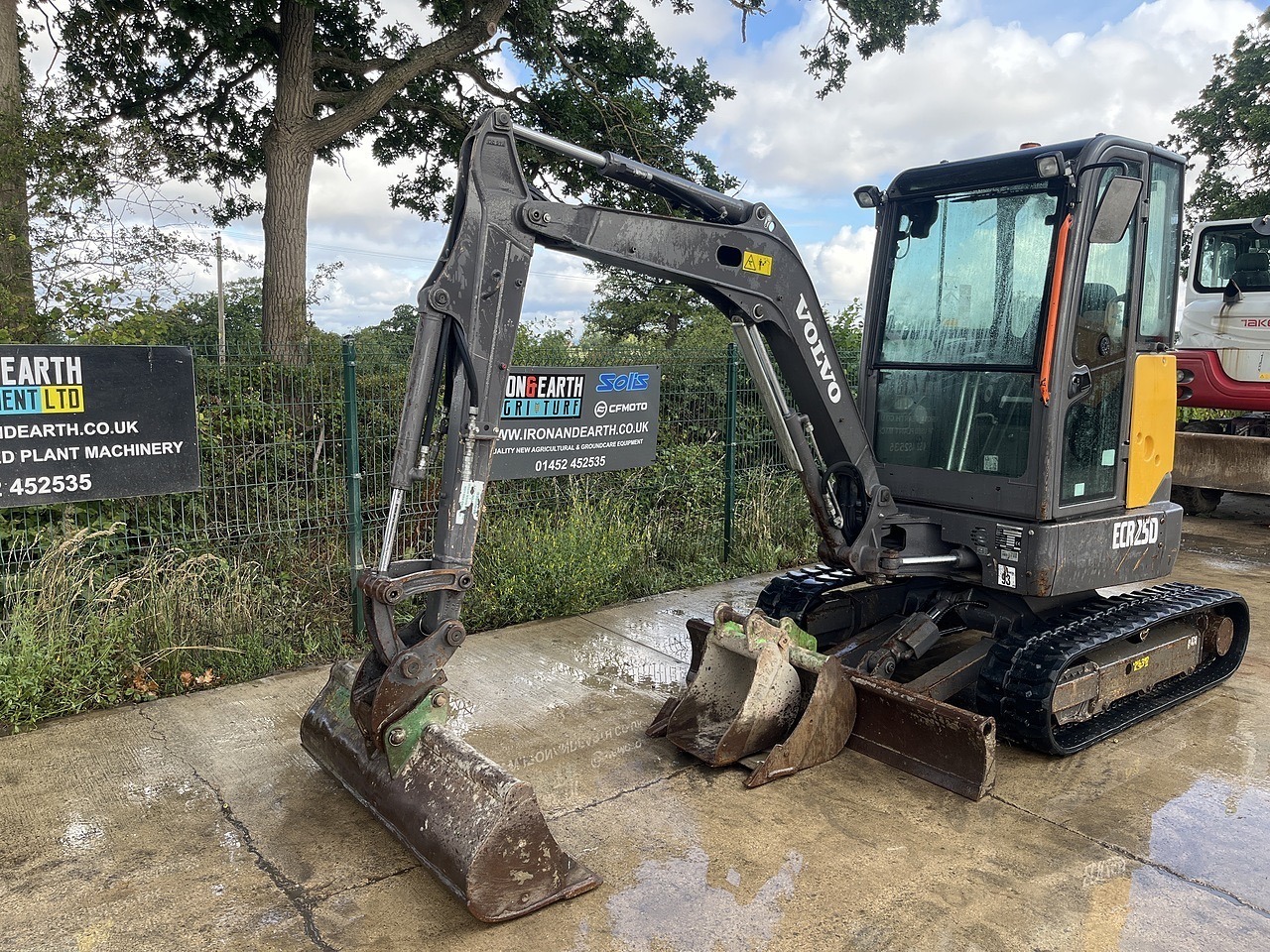 Volvo ECR25D Excavator 2019