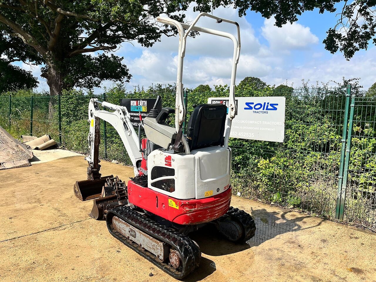 Takeuchi TB210 2020