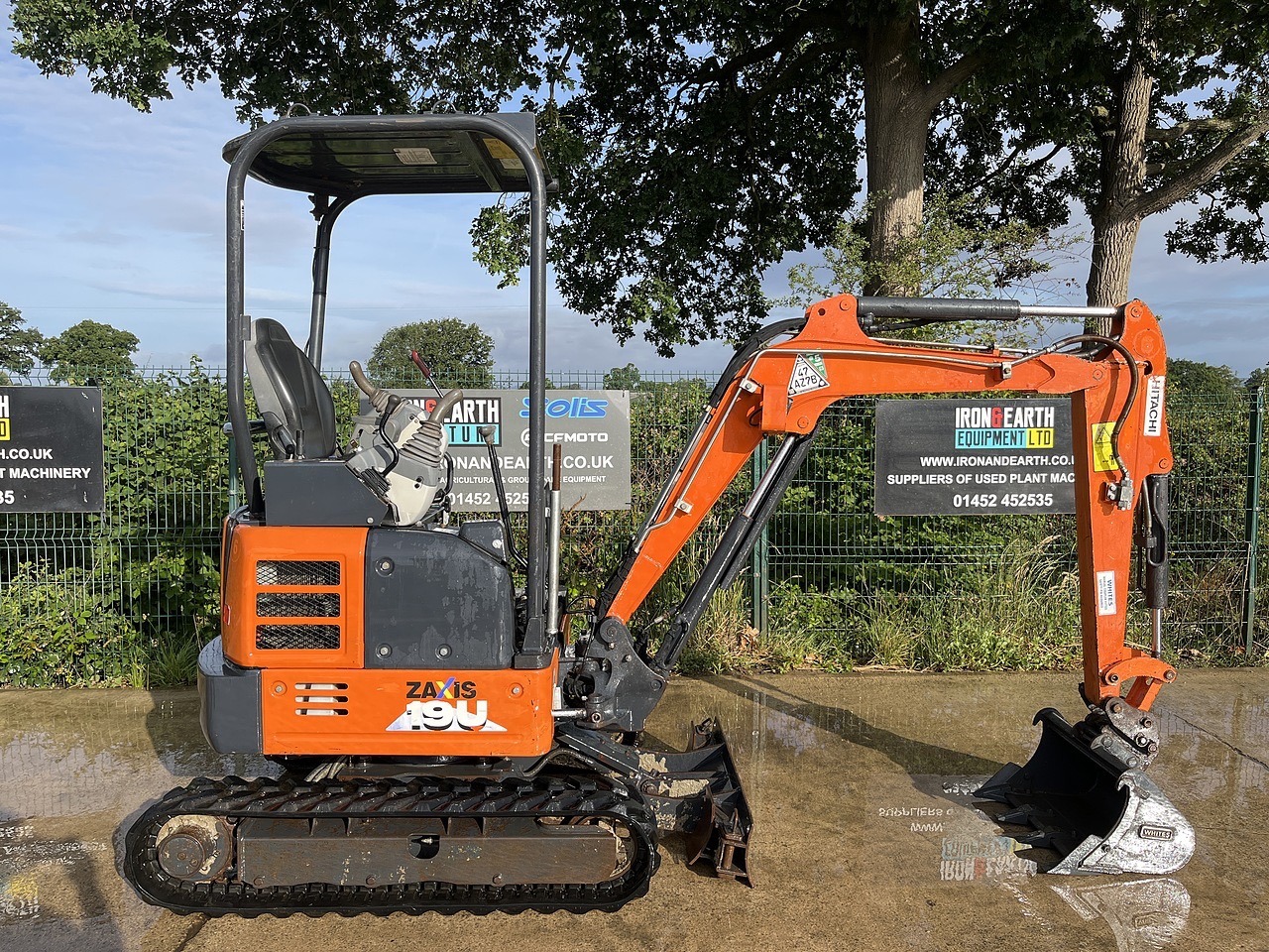 Hitachi ZX19U-6 Excavator 2020