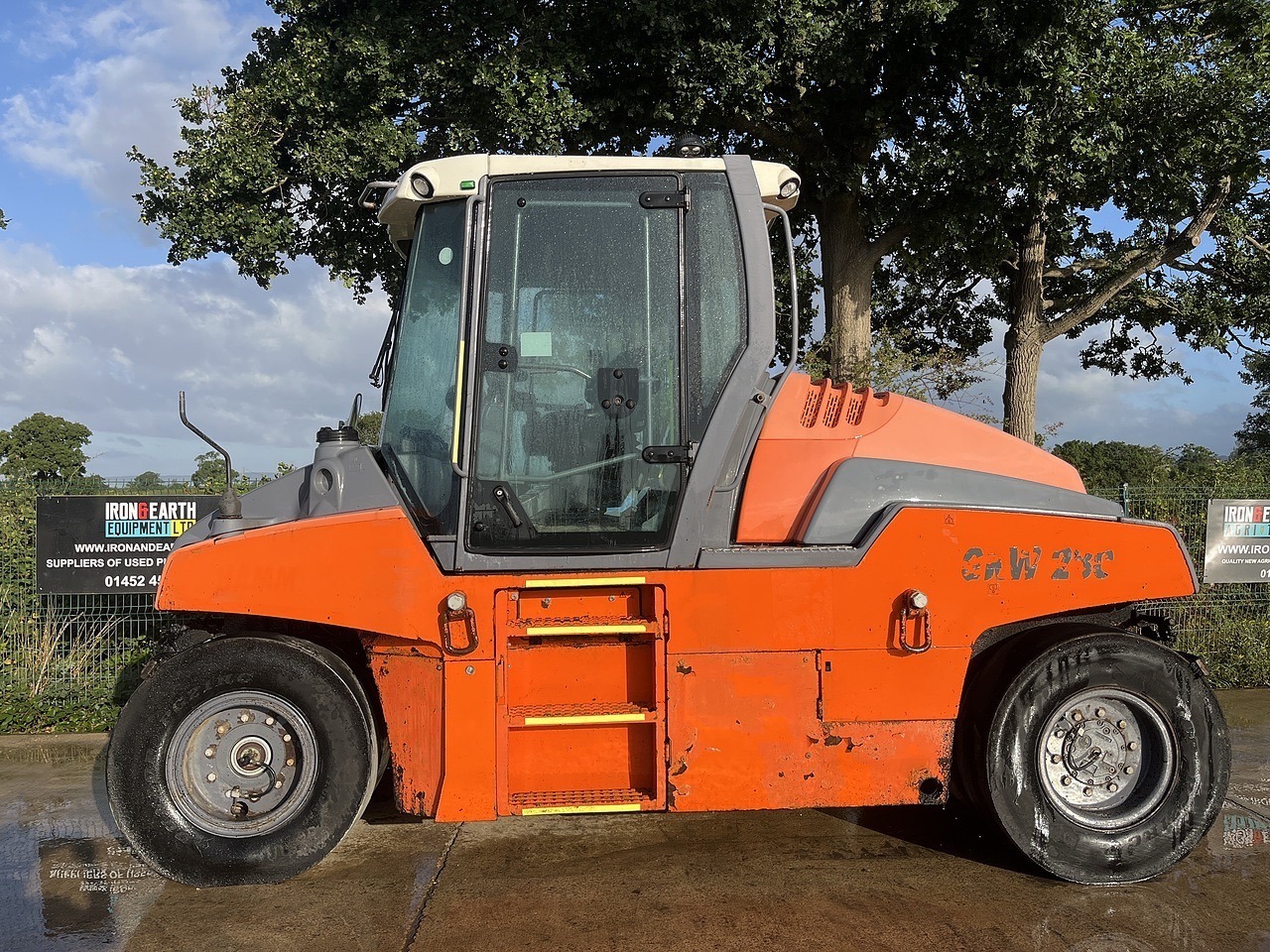 Hamm GRW 280-20 Pneumatic Tyred Roller 2012