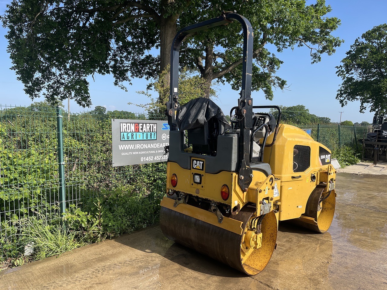 CAT CB24B Roller 2014