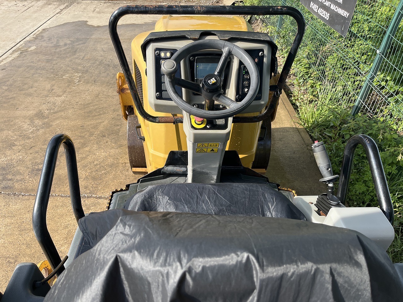 CAT CB24B Roller 2014